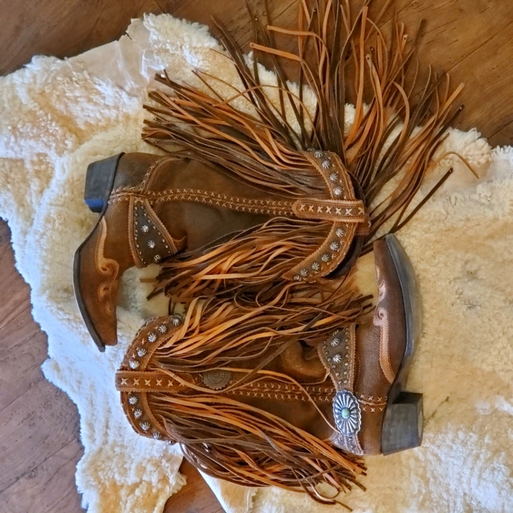 DOUBLE D RANCH Prescott Fringe Studs Cowboy Boots